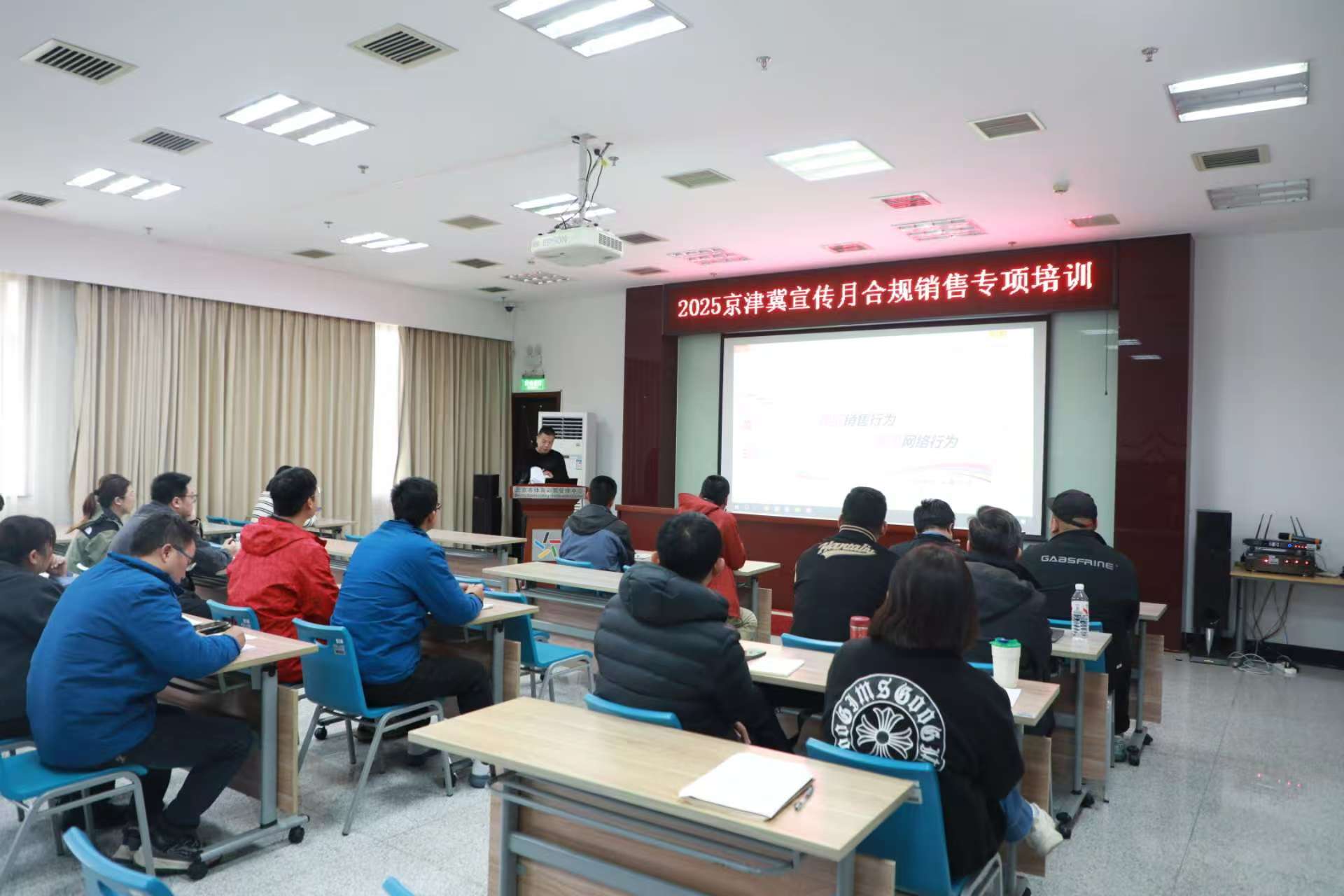 北京.jpg 北京.jpg